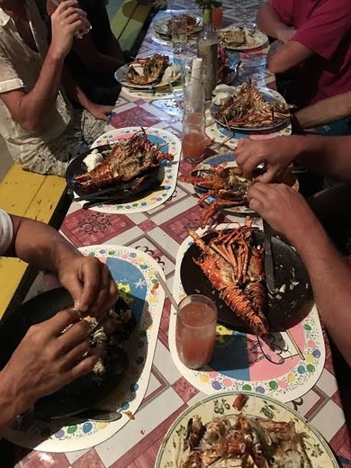 Mayreau - Black Boy a lobstři k večeři.jpg