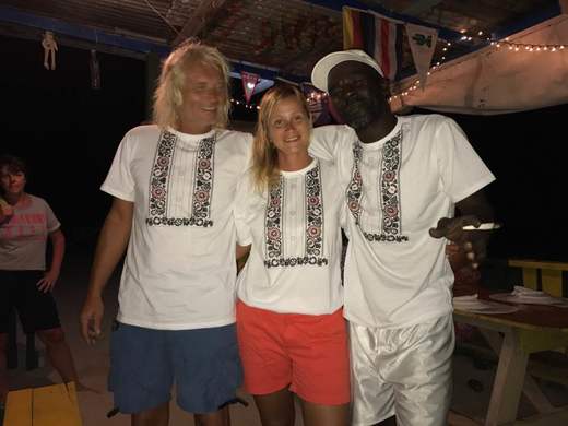 Mayreau - posádka s Black Boyem.jpg